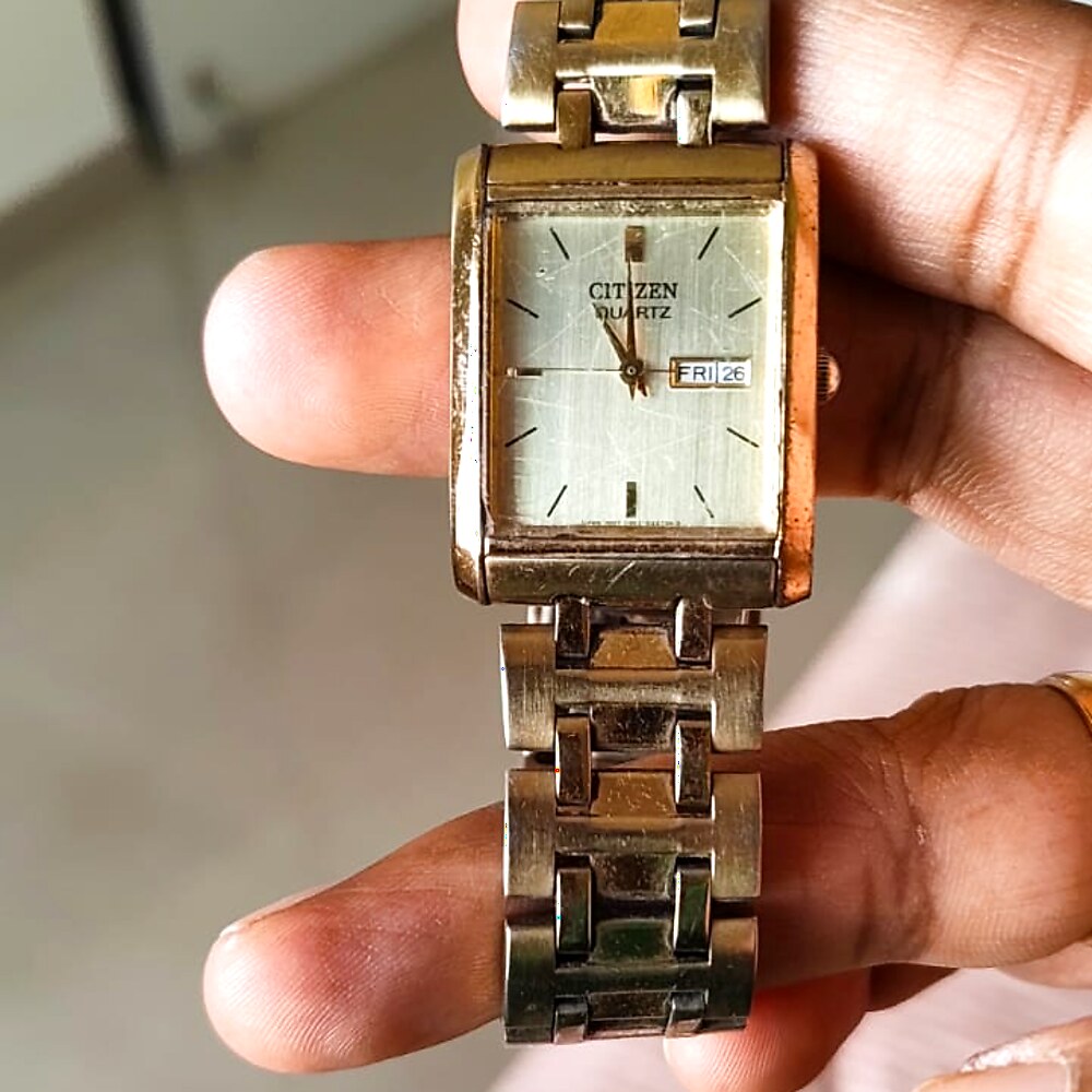 Citizen Quartz (Rectangular)