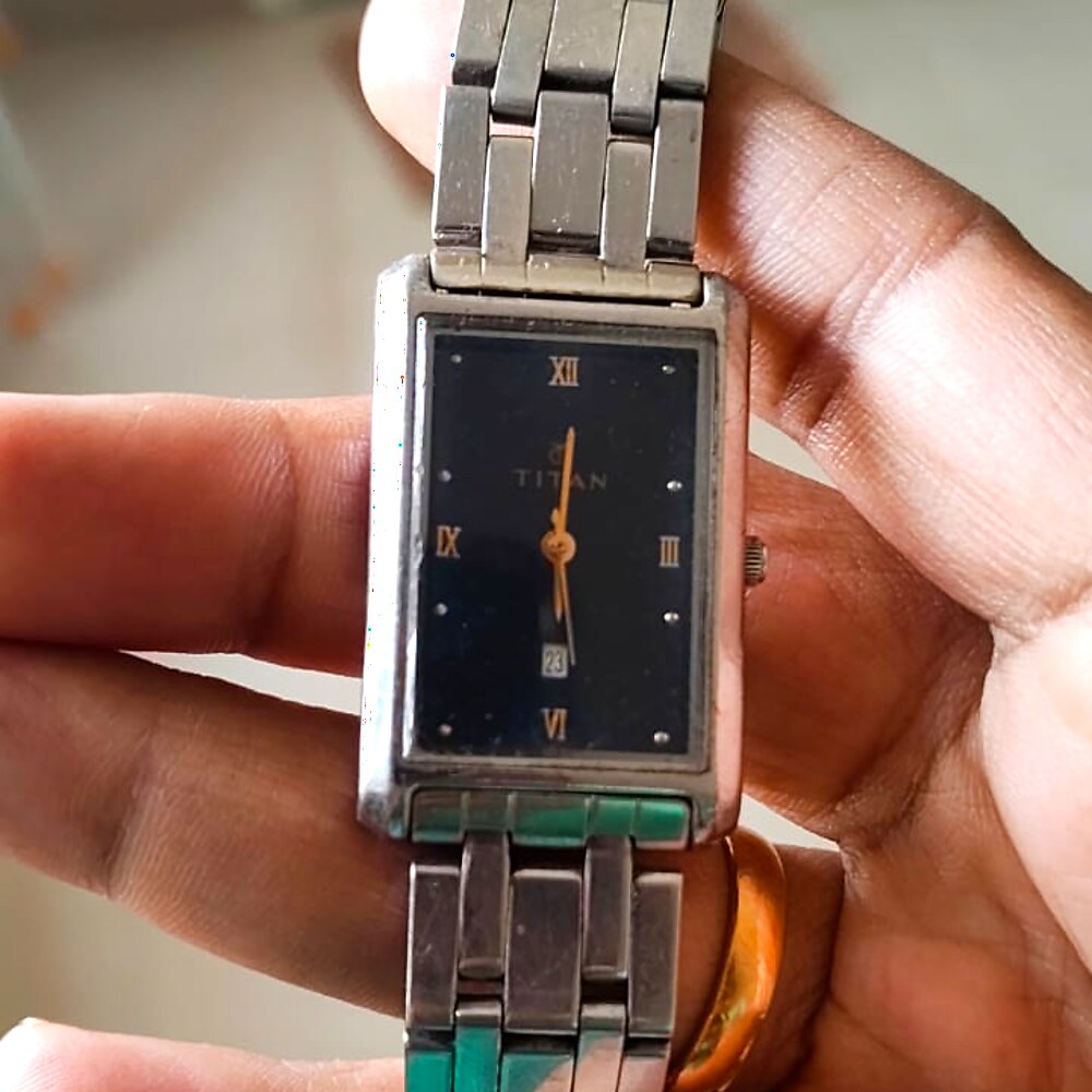 Titan Rectangle (Black Dial)